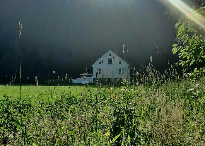 Historic Lords By Mandal River Hébergement de vacances